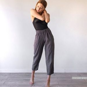 Linen high waisted trousers